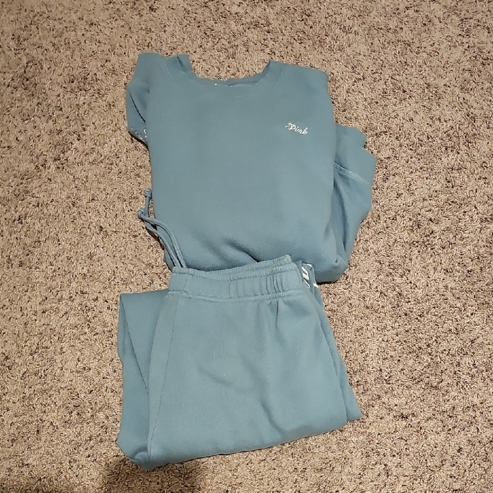 Blue Sweatshirt and Joggers Set